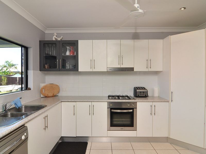 56 Cooya Beach Road, Cooya Beach QLD 4873