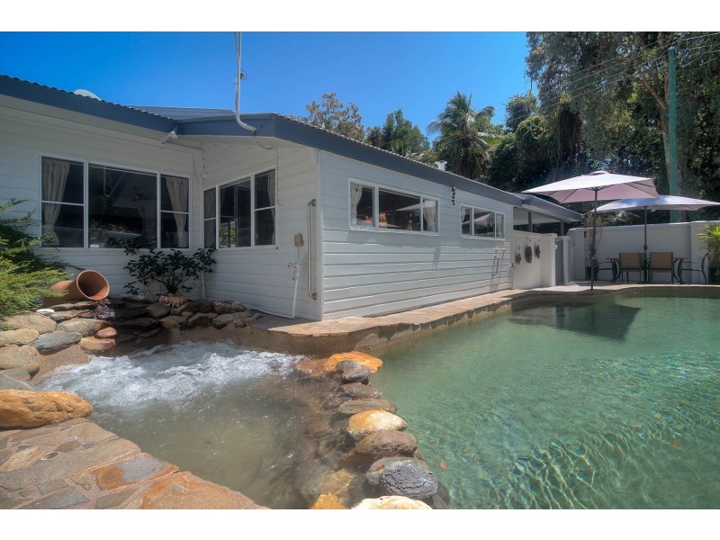 9 Little Reef Street, Port Douglas QLD 4877