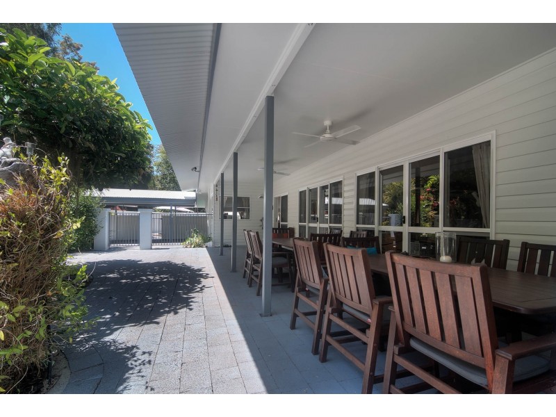 9 Little Reef Street, Port Douglas QLD 4877