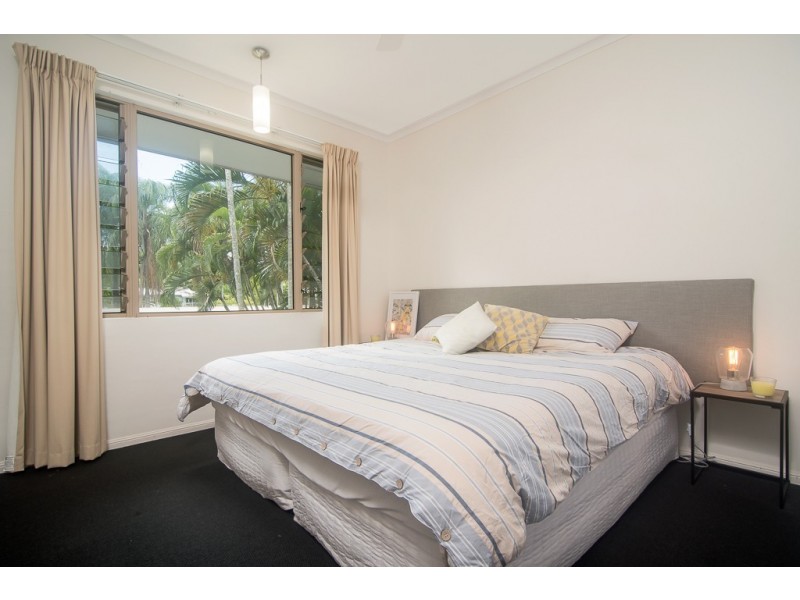 Villa 7/1-7 St Crispins Avenue, Port Douglas QLD 4877