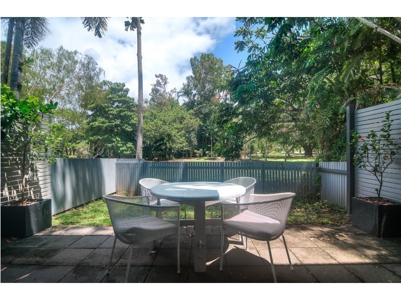 Villa 7/1-7 St Crispins Avenue, Port Douglas QLD 4877