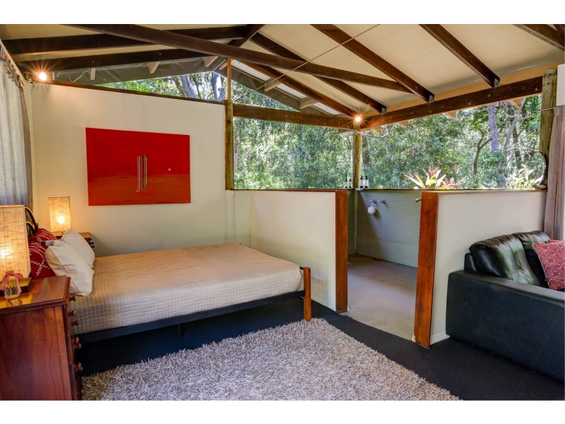 82-86 Reynolds Road, Oak Beach QLD 4877