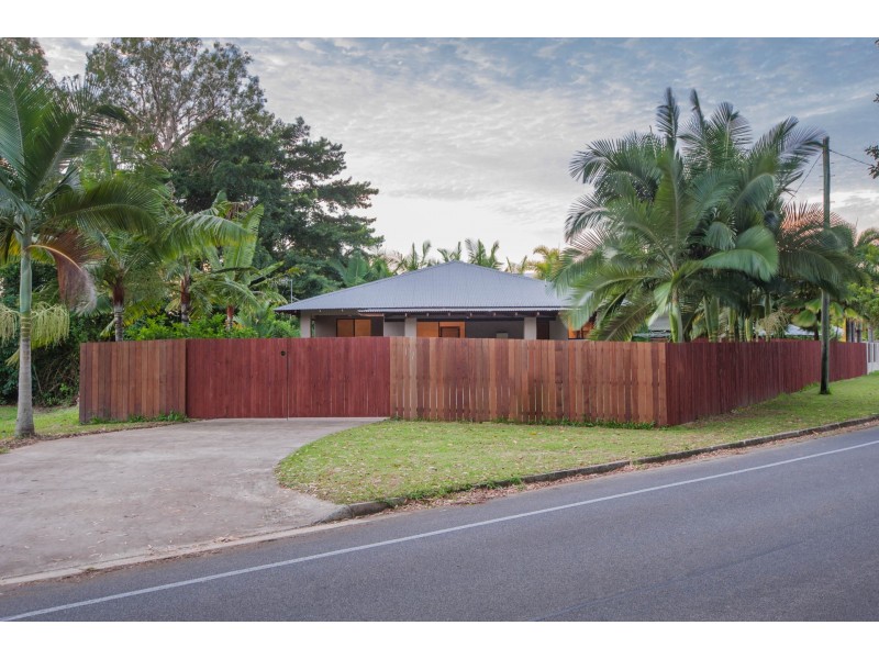 17 Cooya Beach Road, Cooya Beach QLD 4873