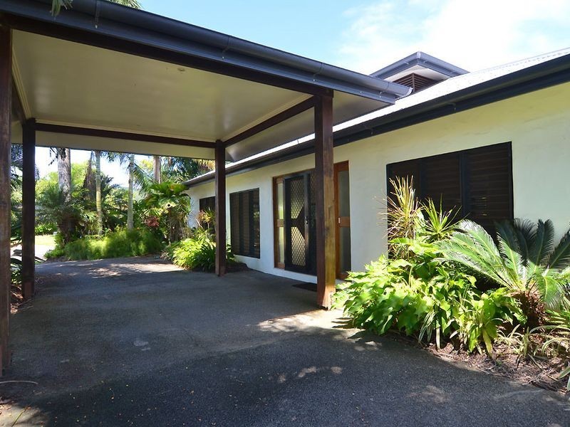 25 Brolga Street, Port Douglas QLD 4877
