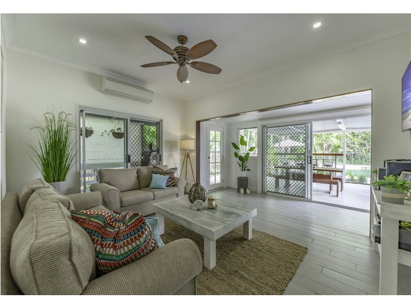 22 Endeavour Street, Port Douglas QLD 4877