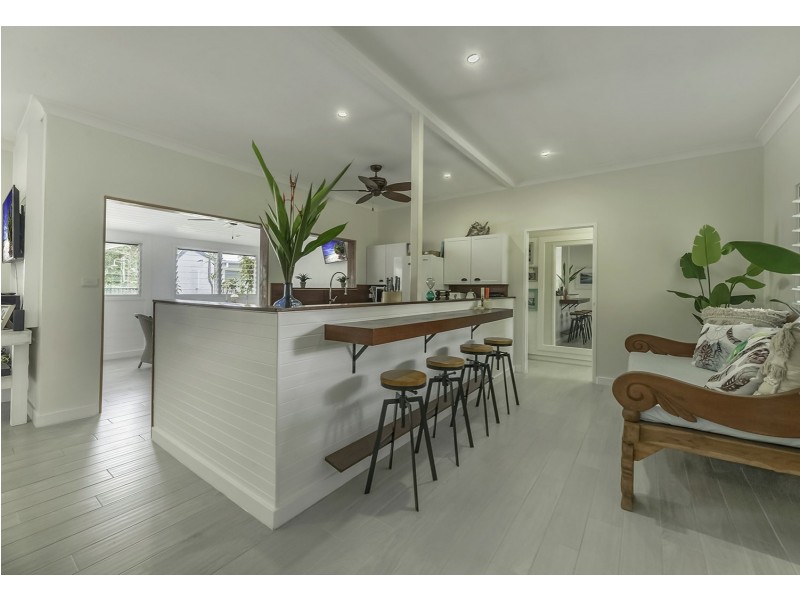 22 Endeavour Street, Port Douglas QLD 4877