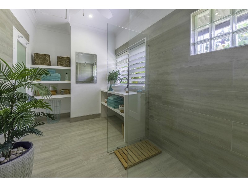 22 Endeavour Street, Port Douglas QLD 4877