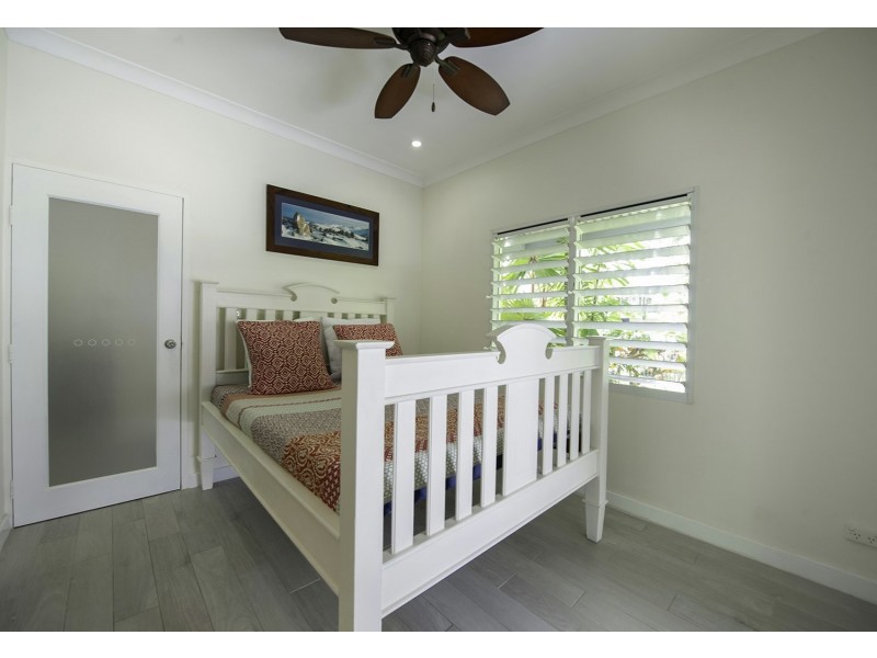 22 Endeavour Street, Port Douglas QLD 4877