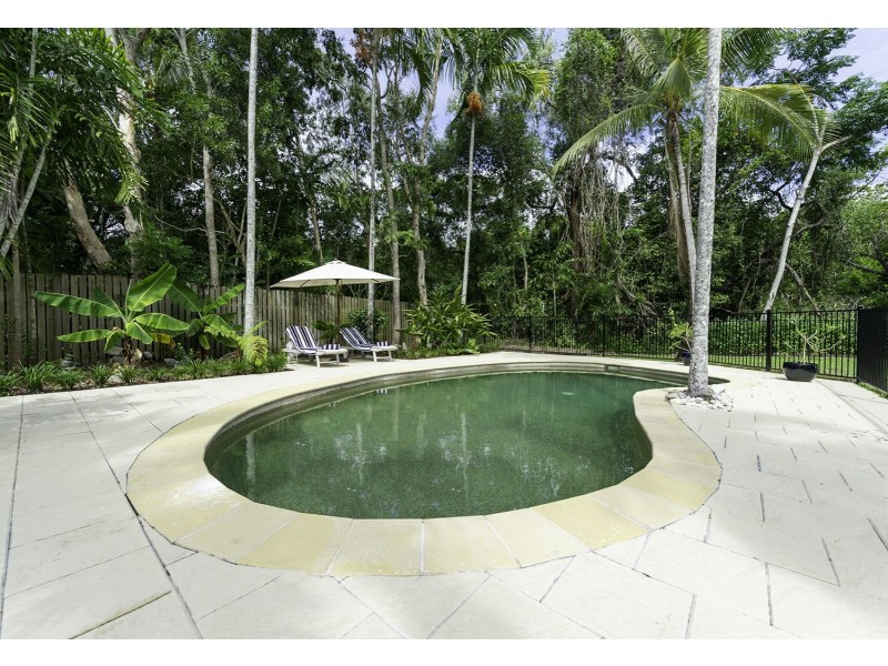 22 Endeavour Street, Port Douglas QLD 4877