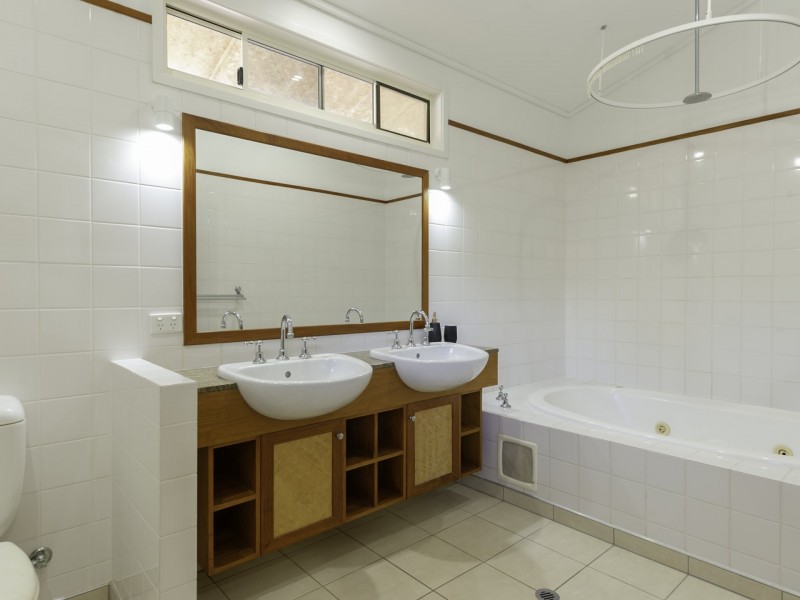 2 Surya/24 Andrews Close, Port Douglas QLD 4877