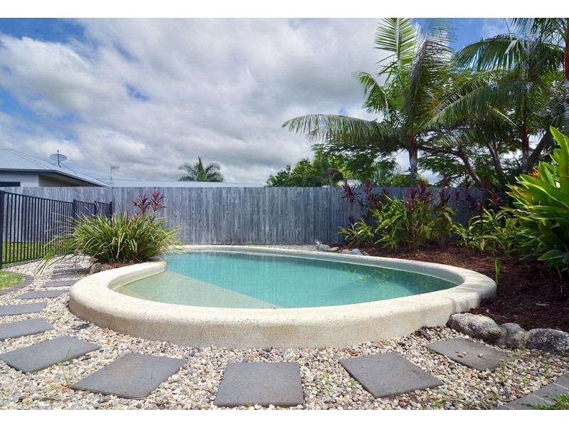 36 Shearwater Street, Port Douglas QLD 4877