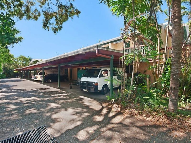 8 Triton Lodge/4 Triton Crescent, Port Douglas QLD 4877
