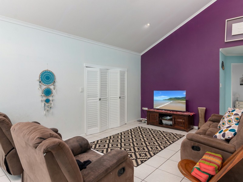 2 Fronds/33 Nautilus Street, Port Douglas QLD 4877