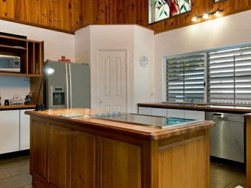 24 Limpet Avenue, Port Douglas QLD 4877