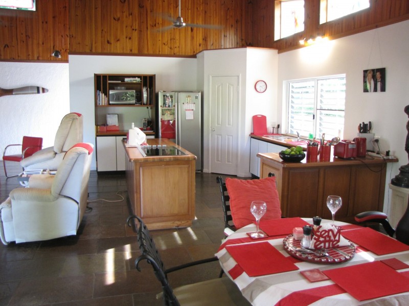 24 Limpet Avenue, Port Douglas QLD 4877