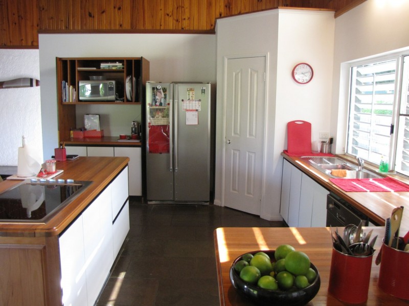 24 Limpet Avenue, Port Douglas QLD 4877