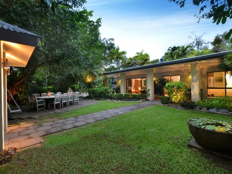 11 Andrews Close, Port Douglas QLD 4877
