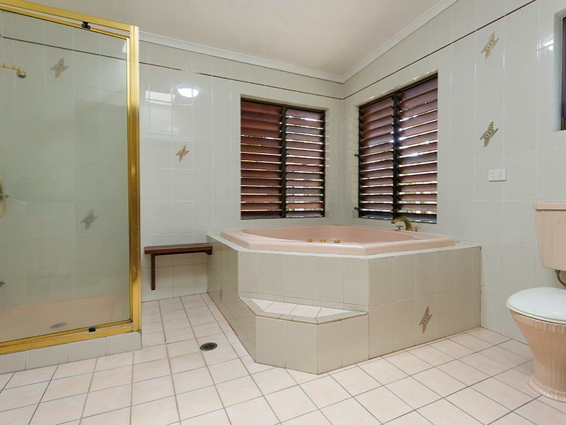 12 Pecten Avenue, Port Douglas QLD 4877