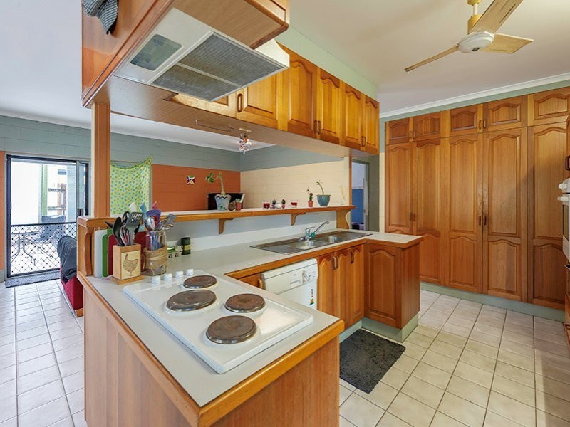 12 Pecten Avenue, Port Douglas QLD 4877