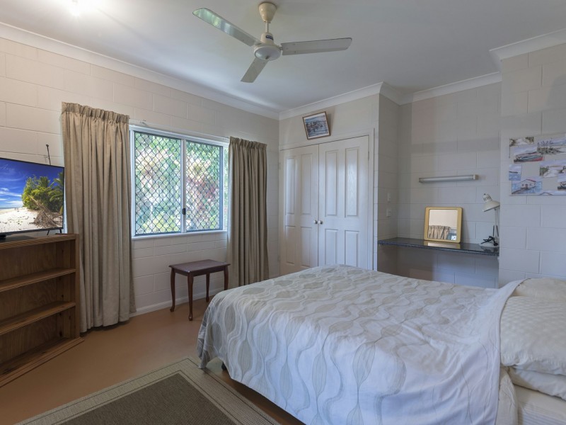 2 Ruby Close, Port Douglas QLD 4877