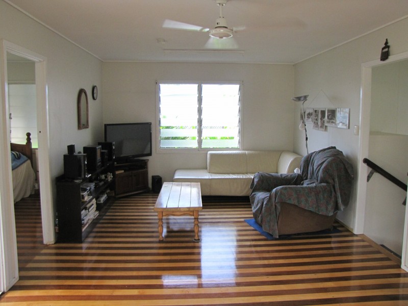 6 Marine Parade, Newell QLD 4873