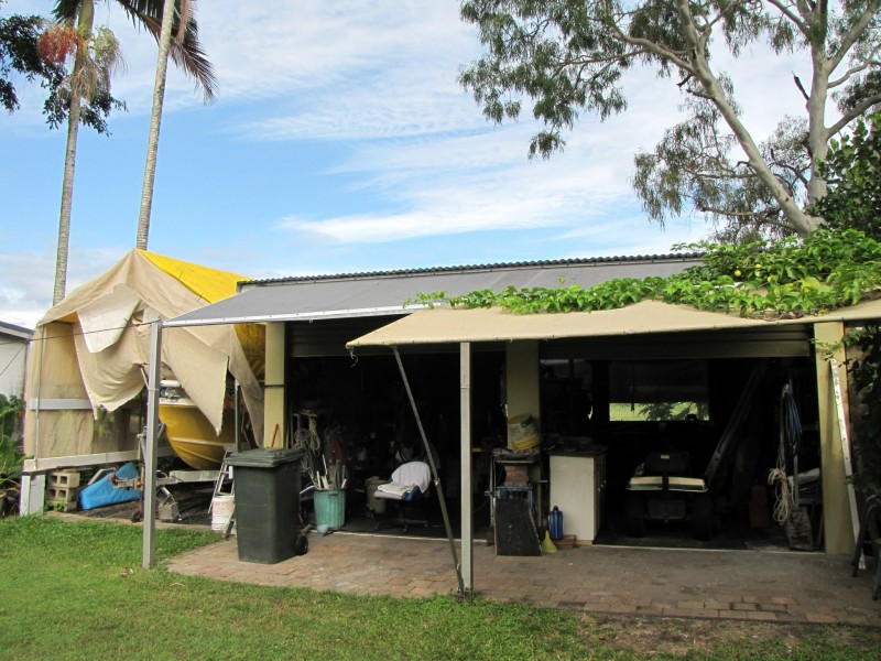 6 Marine Parade, Newell QLD 4873