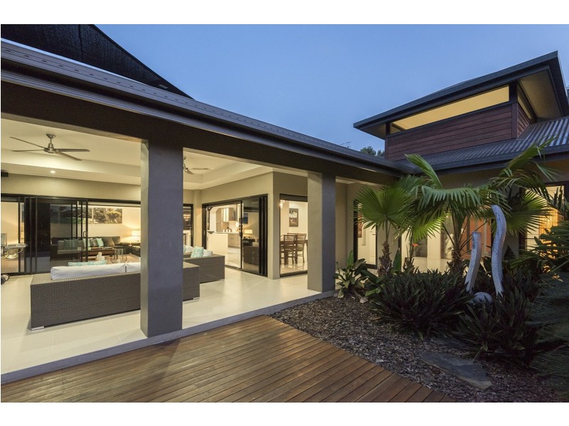 9 Thomson Low Drive, Shannonvale, Port Douglas QLD 4877