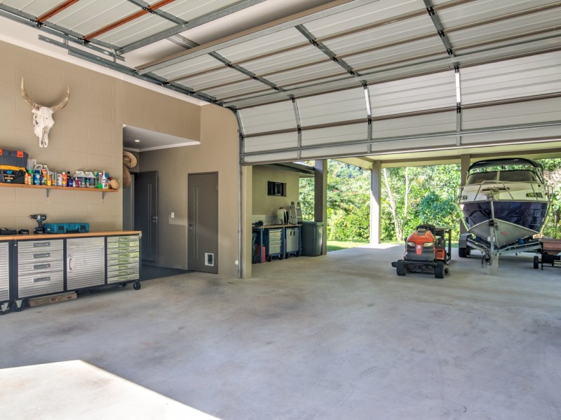 9 Thomson Low Drive, Shannonvale, Port Douglas QLD 4877