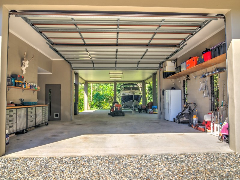 9 Thomson Low Drive, Shannonvale, Port Douglas QLD 4877
