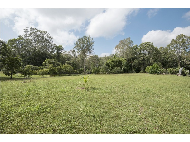 33 Wetherby Road Mount Molloy, Julatten QLD 4871