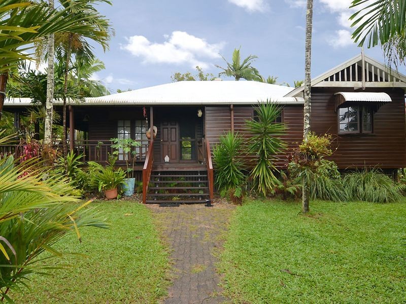 26 Endeavour Street, Port Douglas QLD 4877