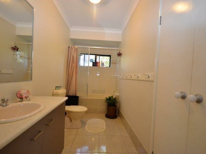 48 Riflebird Street, Mossman QLD 4873