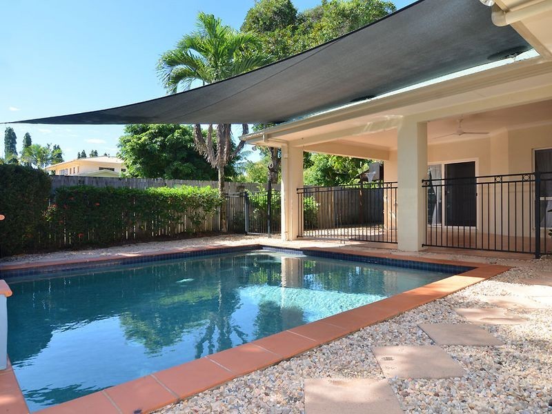 3 Ulysses Avenue, Port Douglas QLD 4877