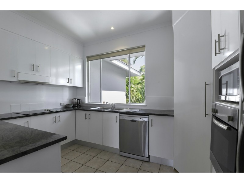 325 Beaches/19-23 Esplanade, Port Douglas QLD 4877
