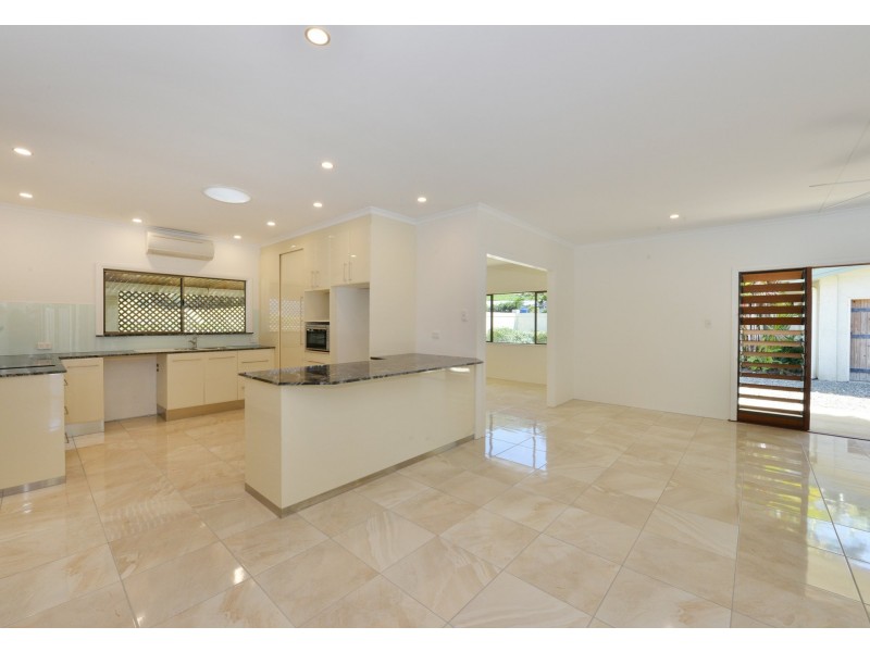 1180 Mossman Daintree Road, Rocky Point QLD 4873