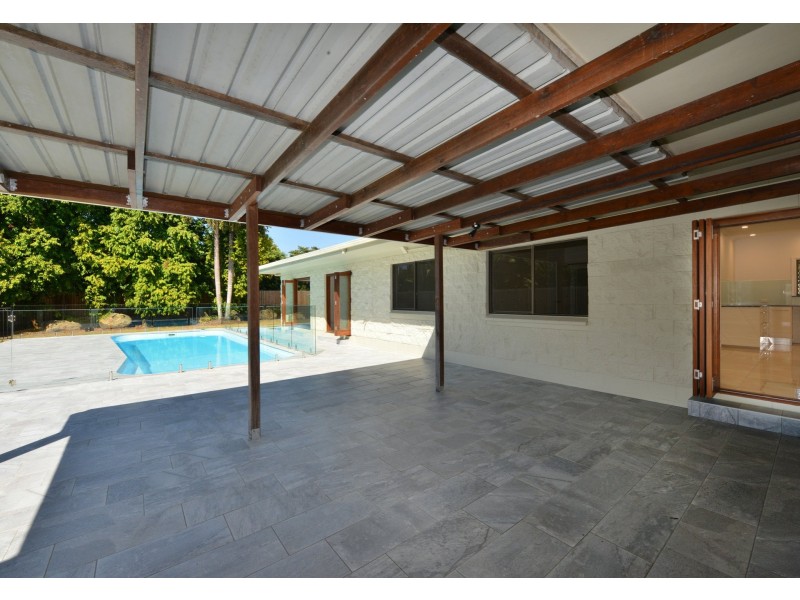 1180 Mossman Daintree Road, Rocky Point QLD 4873