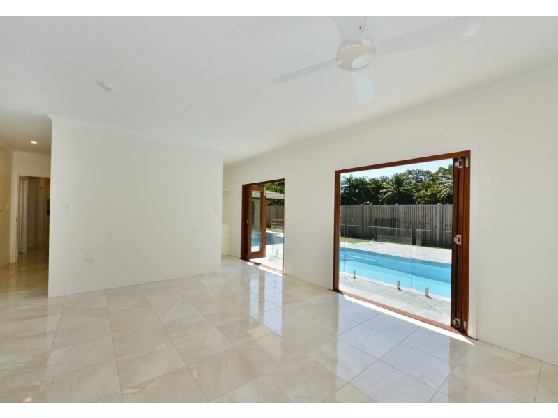 1180 Mossman Daintree Road, Rocky Point QLD 4873