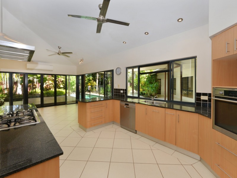 25 Brolga Street, Port Douglas QLD 4877