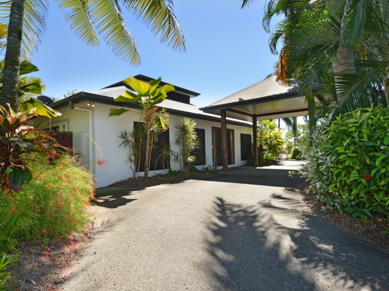25 Brolga Street, Port Douglas QLD 4877