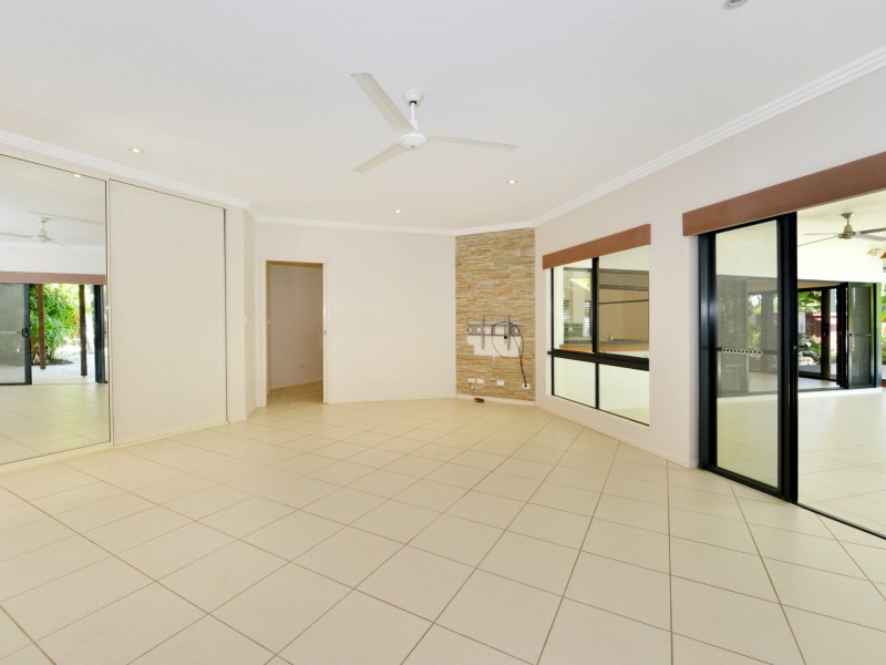 25 Brolga Street, Port Douglas QLD 4877