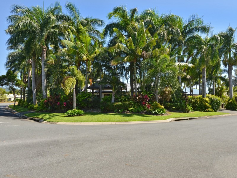 25 Brolga Street, Port Douglas QLD 4877