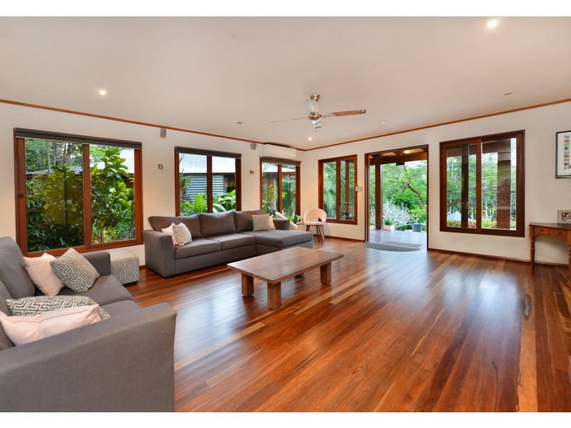242-250 Mowbray River Road, Port Douglas QLD 4877