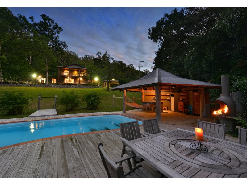 242-250 Mowbray River Road, Port Douglas QLD 4877
