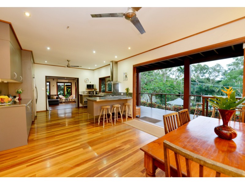 242-250 Mowbray River Road, Port Douglas QLD 4877