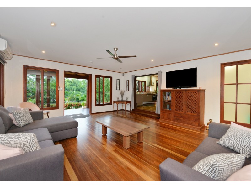 242-250 Mowbray River Road, Port Douglas QLD 4877