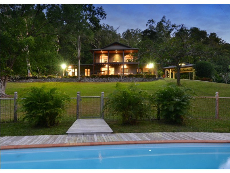 242-250 Mowbray River Road, Port Douglas QLD 4877