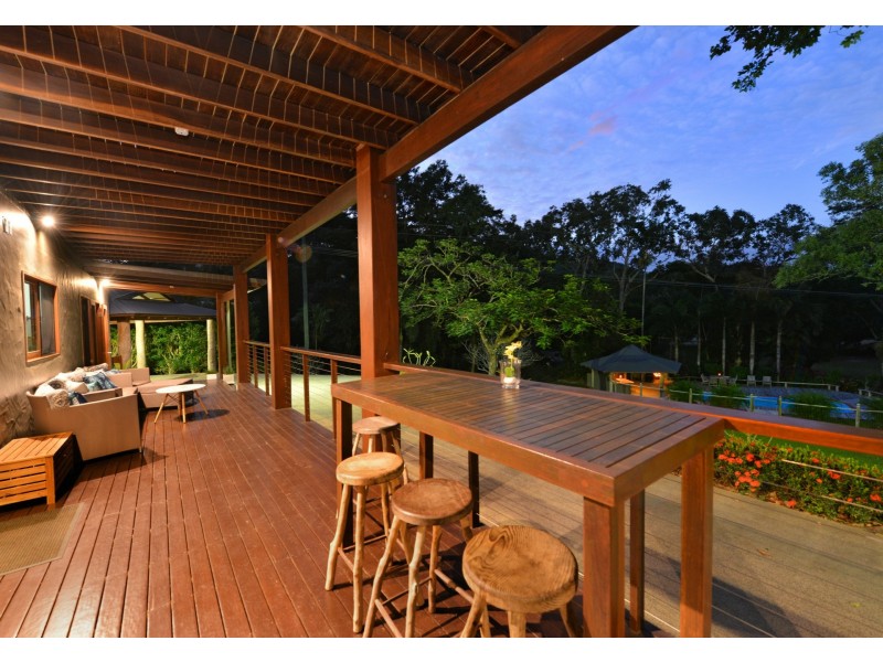 242-250 Mowbray River Road, Port Douglas QLD 4877