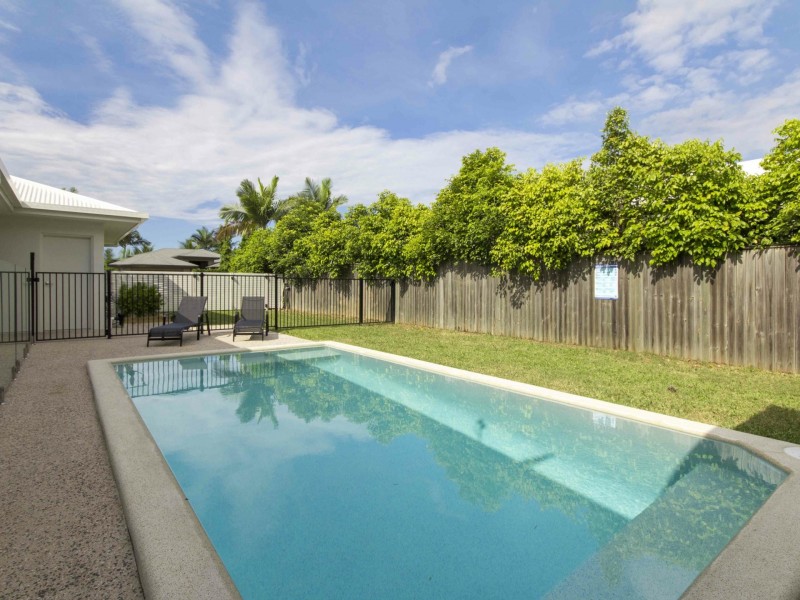 22 Sandpiper Street, Port Douglas QLD 4877