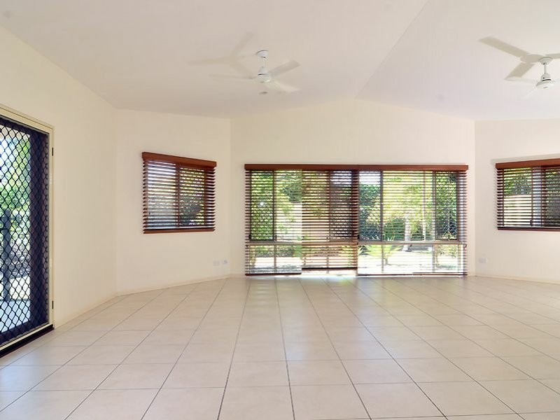 26 Brolga Street, Port Douglas QLD 4877