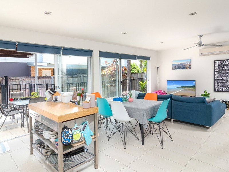 8 Oasis/4-8 Morning Close, Port Douglas QLD 4877